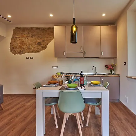 Croce Di Mezzo Farm stay